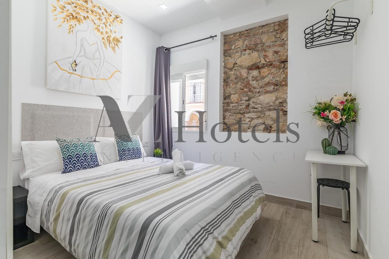 Ayz Silvela - Auto Check-In Property Malaga Bagian luar foto