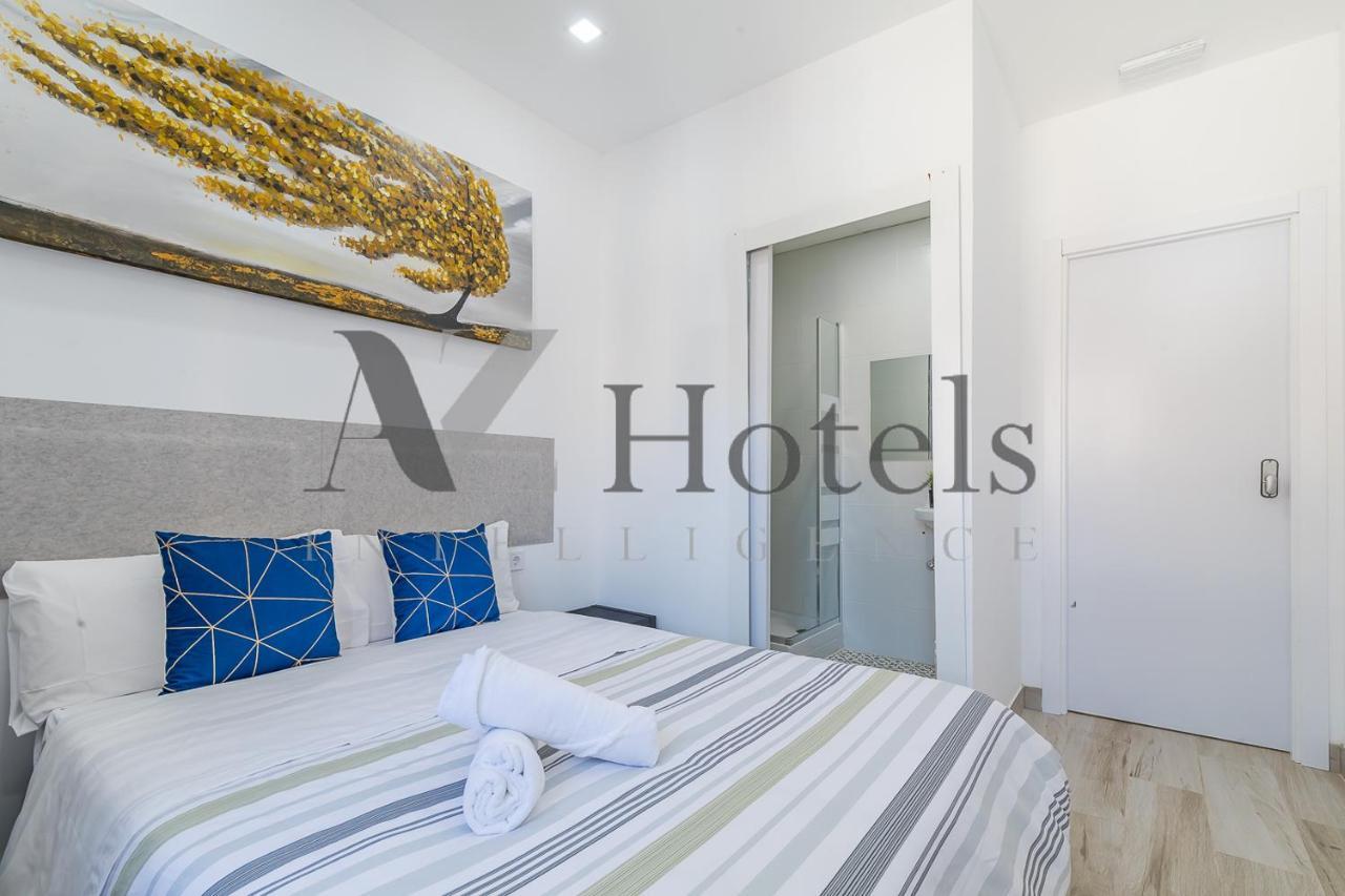 Ayz Silvela - Auto Check-In Property Malaga Bagian luar foto