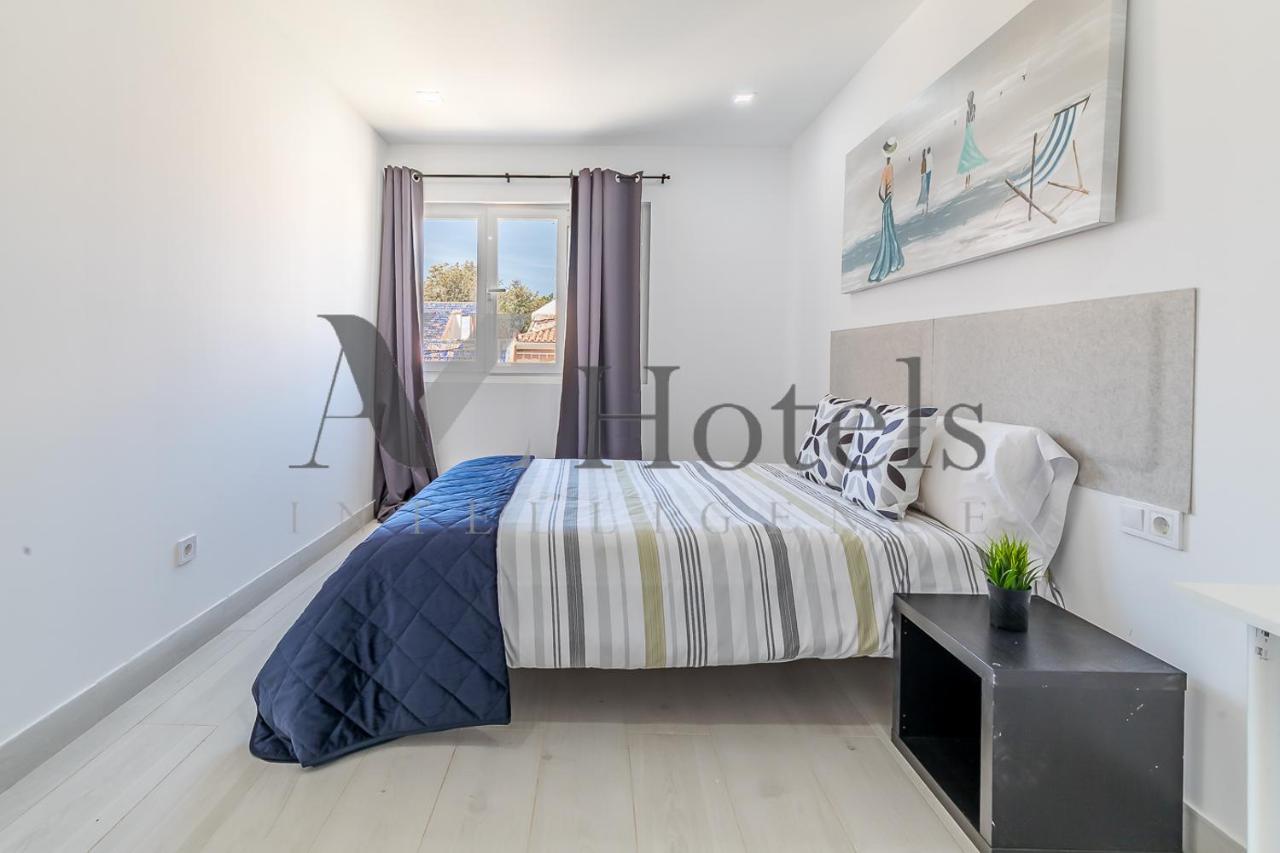 Ayz Silvela - Auto Check-In Property Malaga Bagian luar foto