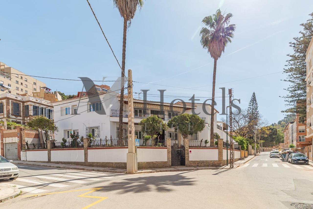 Ayz Silvela - Auto Check-In Property Malaga Bagian luar foto