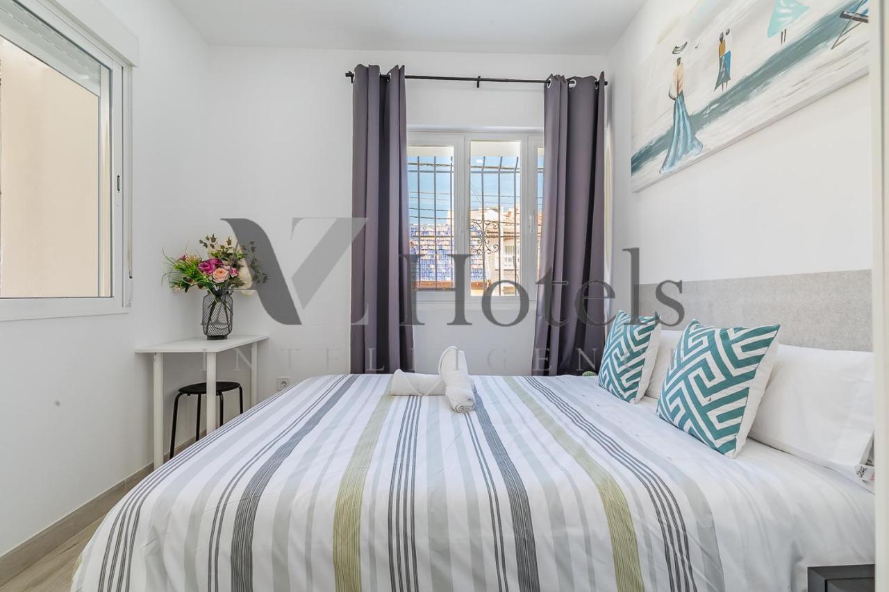 Ayz Silvela - Auto Check-In Property Malaga Bagian luar foto