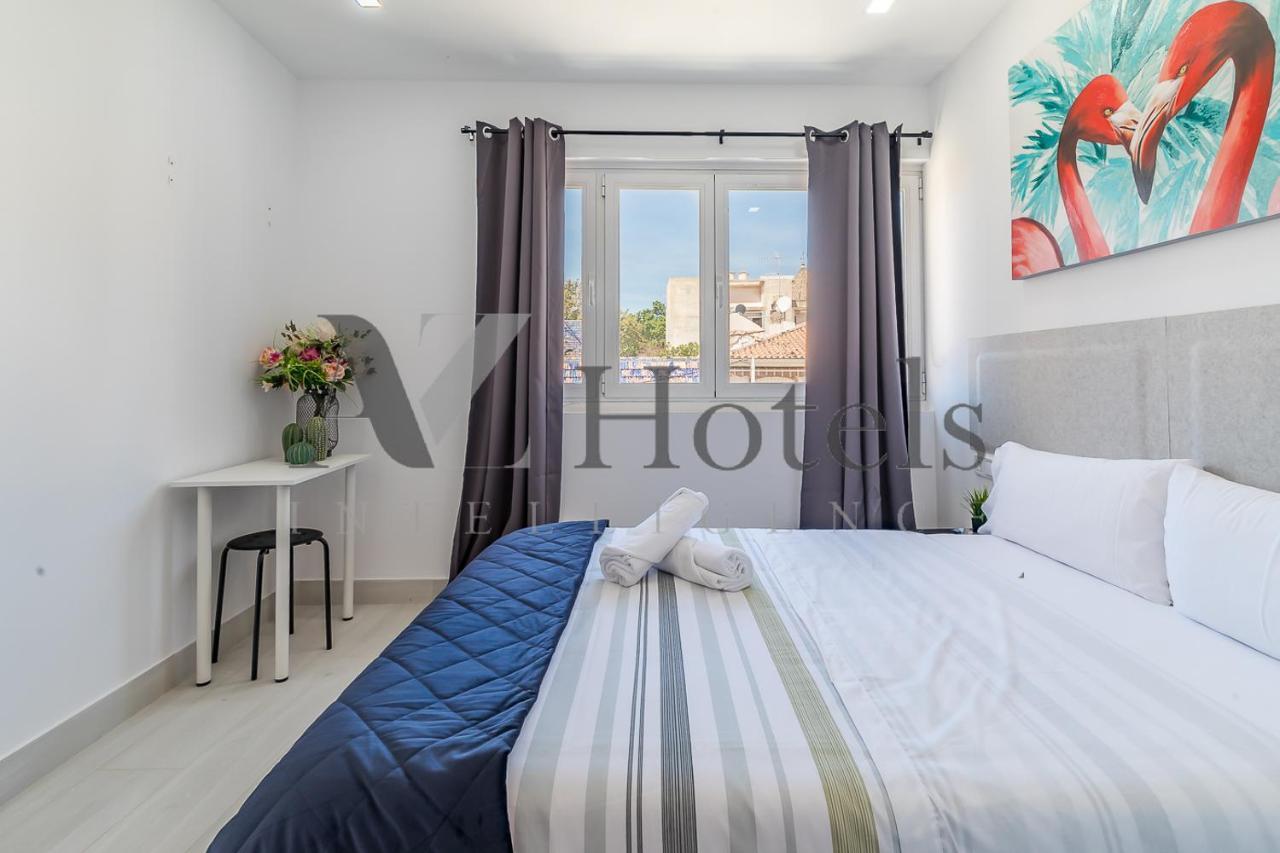 Ayz Silvela - Auto Check-In Property Malaga Bagian luar foto