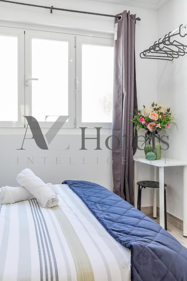 Ayz Silvela - Auto Check-In Property Malaga Bagian luar foto