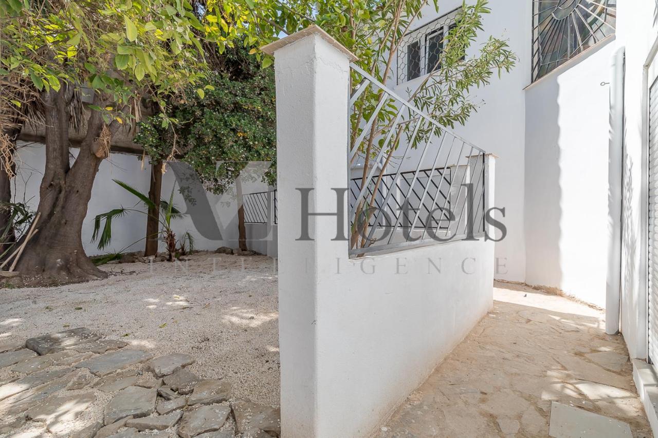 Ayz Silvela - Auto Check-In Property Malaga Bagian luar foto