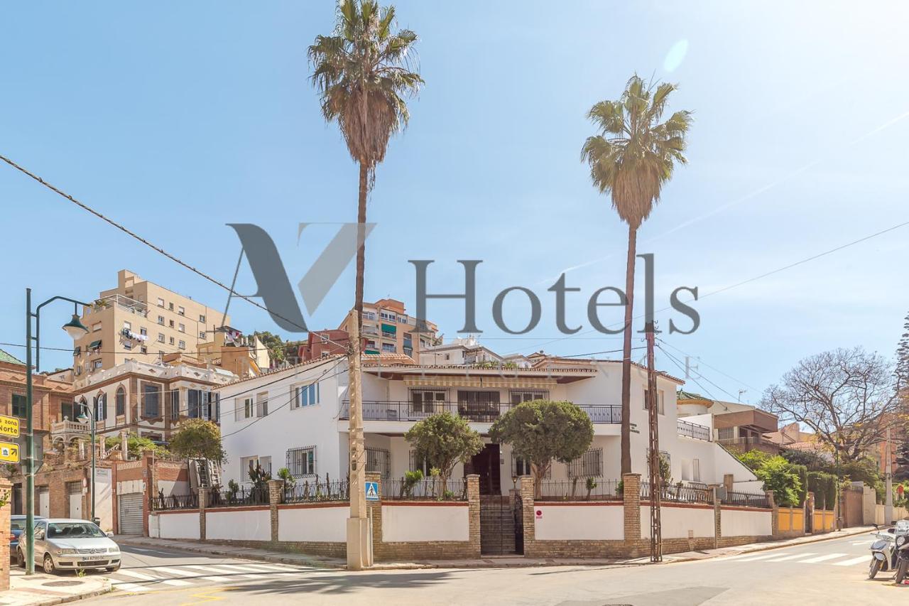 Ayz Silvela - Auto Check-In Property Malaga Bagian luar foto
