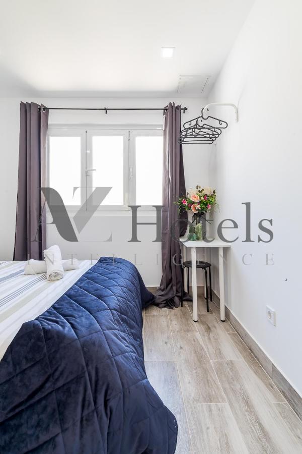 Ayz Silvela - Auto Check-In Property Malaga Bagian luar foto
