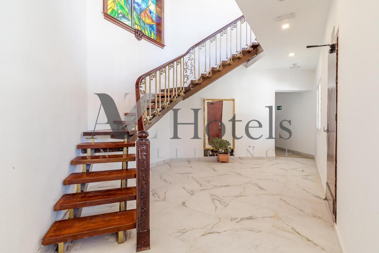 Ayz Silvela - Auto Check-In Property Malaga Bagian luar foto